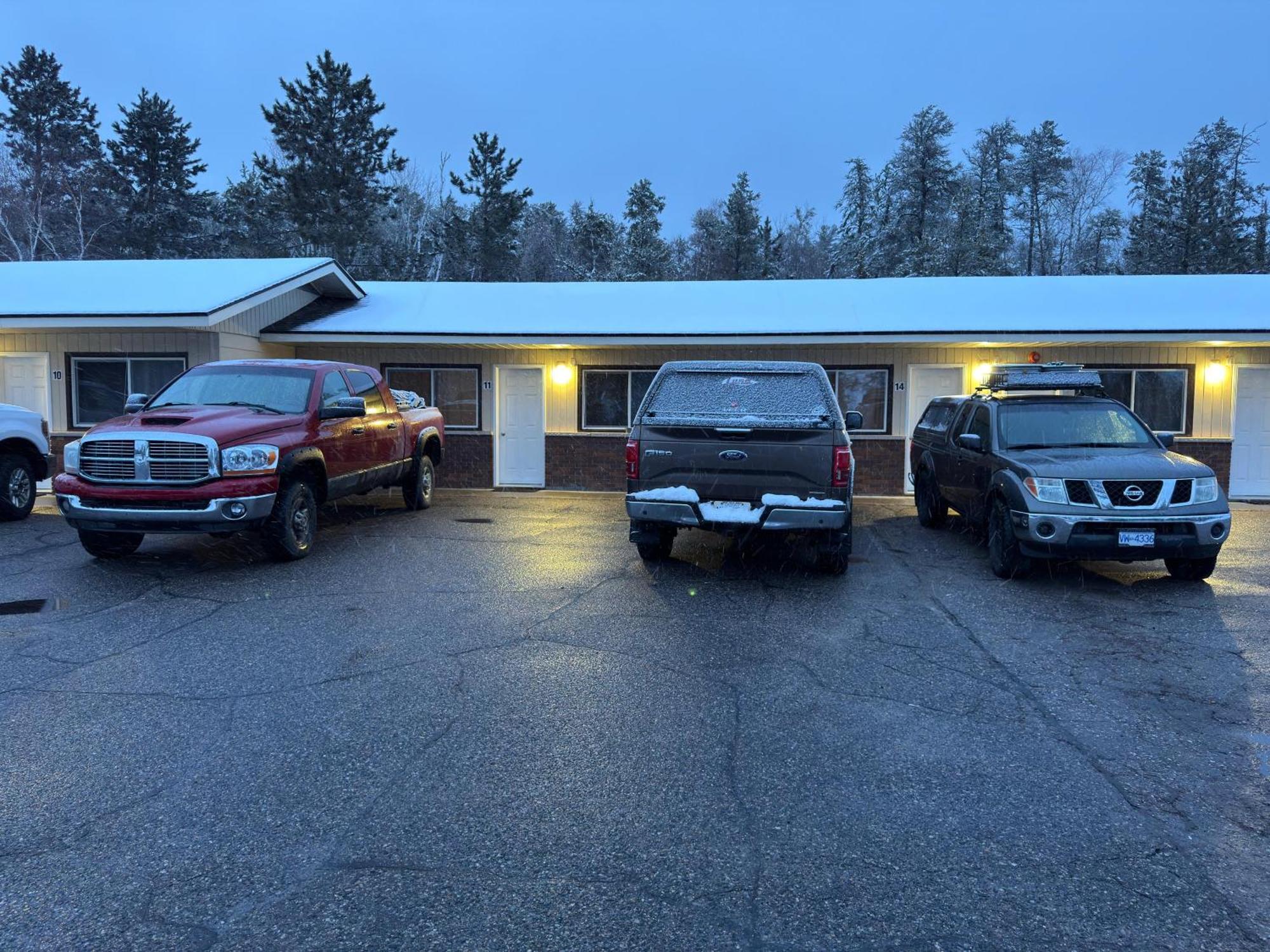 Northside Motel Vermilion Bay Экстерьер фото